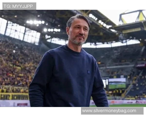 科瓦奇：多特球员下半场体能提升让我更加安心入睡